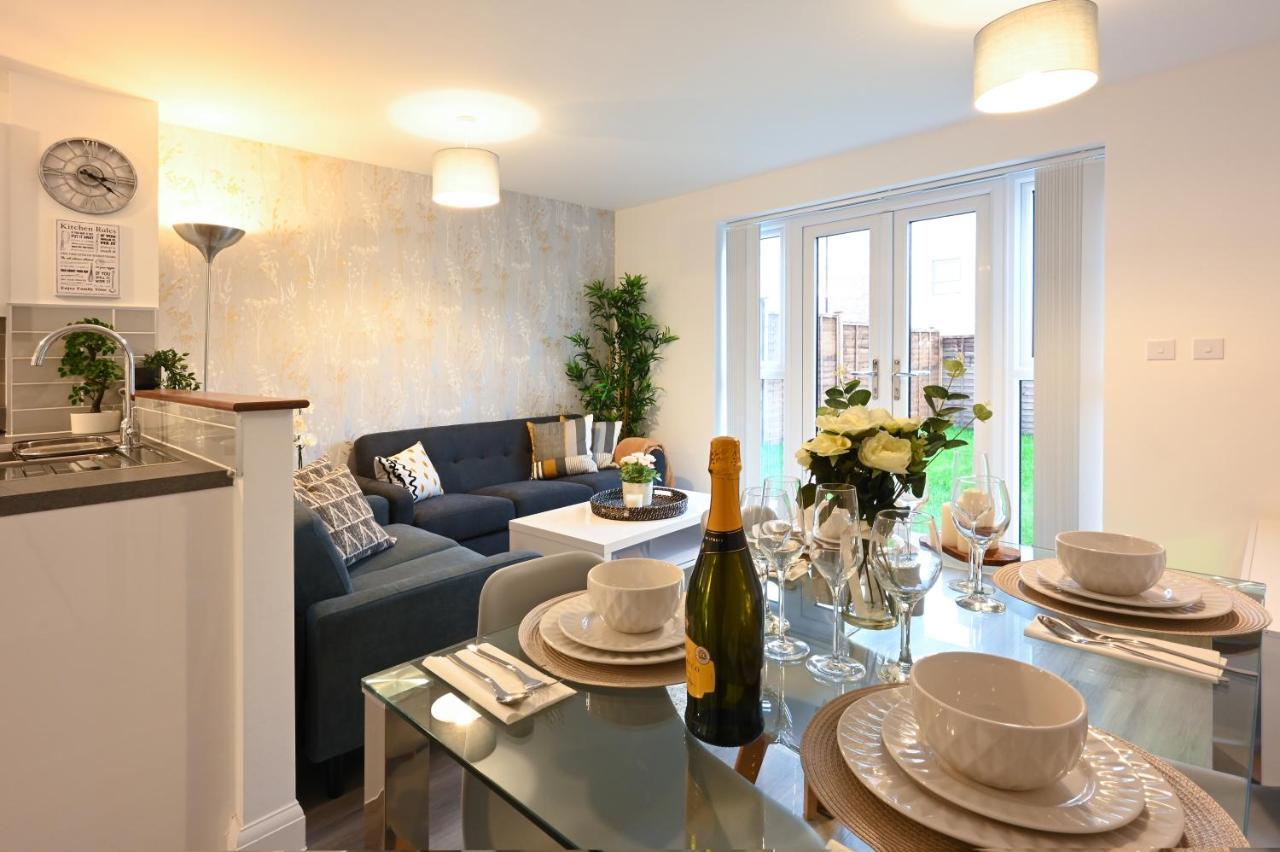 Apartamento Luxury 4 Bed House With Gated Parking In The Heart Of Birmingham! Exterior foto